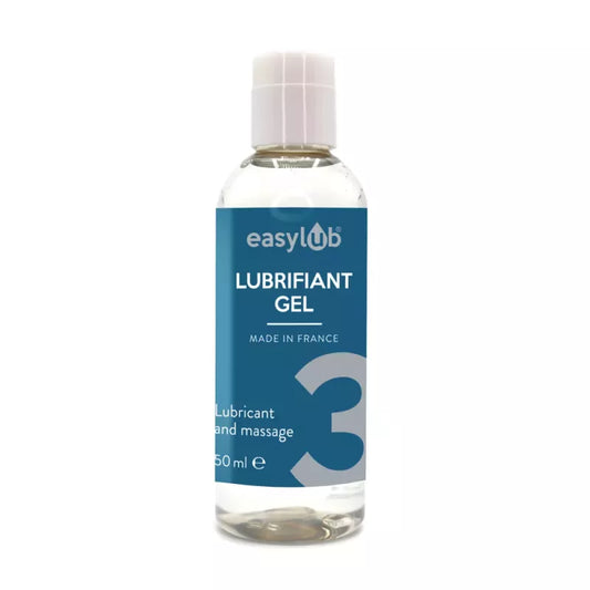 on voit sur un fond blanc un flacon de lubirifiant transparent. L'étiquette est bleu foncé avec le chiffre 3 dessus.