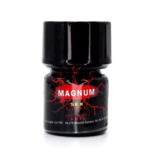 on voit sur un fond blanc un flacon noir où il est écrit Magnum sex line. Il y a des éclairs rouges sur le flacon.
