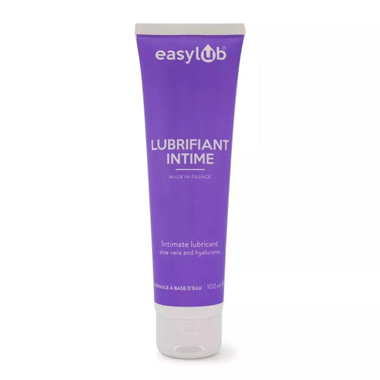 on voit sur un fond blanc un flacon de 100ml d'un lubrifiant intime, le flacon est violet et blanc.